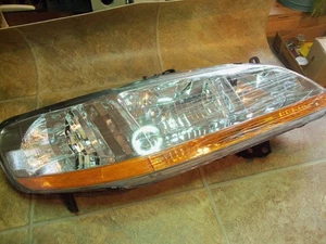 Right Headlight Assembly Passenger Side For 2001-2002 Honda Accord HO2503117 - Picture 1 of 3