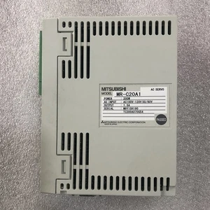 Servoazionamento Mitsubishi MR-C20A1 usato spedizione gratuita - Foto 1 di 3