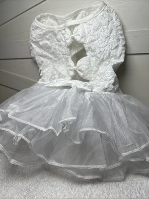 Dog Dress For Wedding/Party Sz Large White Lace Stretchy/ Bonus Necklace - Image 1 of 4