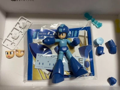Megaman Kotobukiya 1:10 Scale Full Action Model Kit Already Built - Image 1 of 2