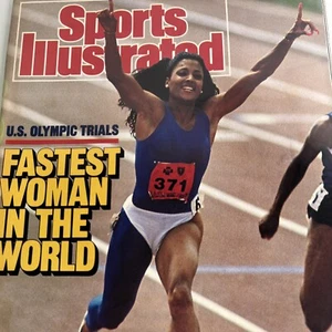 July 25, 1988 Florence Griffith Joyner Olympic Track & Field Sports Illustrated - Picture 1 of 7