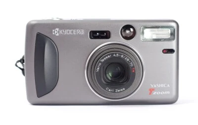 Yashica T Zoom Kyocera 35mm Camera with Vario Tessar T 4.5-8/28-70mm Point&Shoot - Image 1 of 4