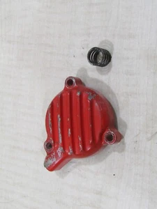 1987 1986 HONDA XL250R OIL FILTER COVER 11333-KR6-700 MAY FIT OTHER YEARS - Bild 1 von 2