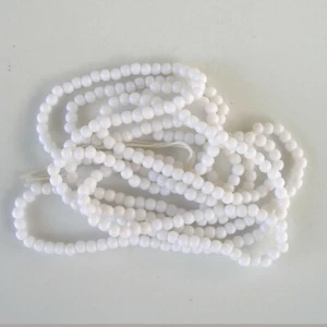 Japanische Weiß Undurchsichtig 2,5 mm Perlen Perlen Stil 30 Zoll Strang - Bild 1 von 1