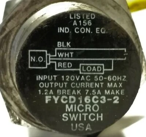 MICRO SWITCH / Honeywell FYCD16C3-2 Proximity Sensor - Picture 1 of 4