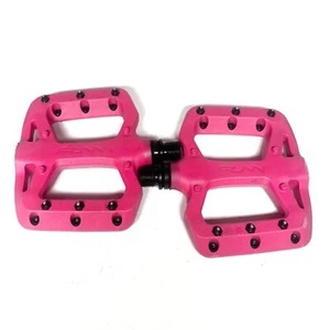 Funn Taipan S Flat MTB Pedal Set, Suitable for Young Riders (Pink)-Lightly Used - Picture 1 of 11