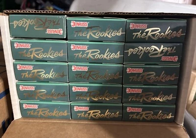 1989 Donruss Baseball THE ROOKIES Complete Factory Sealed Set Griffey Jr. Qty - Image 1 of 3