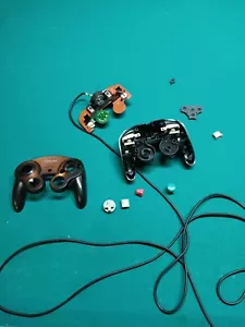 @play GameCube Controller "For Spare Parts, Not Working" - Picture 1 of 9