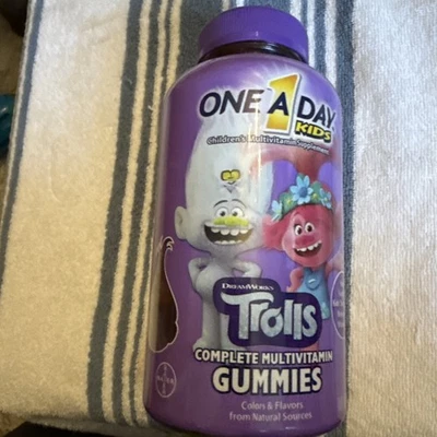 Gomitas multivitamínicas completas Kids Trolls - 180 unidades caducan 6/2025 Foto 1 de 4