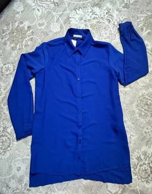 Blusa Nordstrom Rack Soprano Manga Larga Botón Azul Real Talla Pequeña Foto 1 de 4