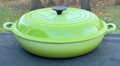 Le Creuset Cast Iron 32 Shallow Casserole Braiser 5 Qt. Kiwi Green - Image 1 of 4