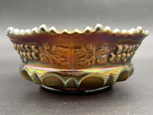 Northwood Grape & Cable Carnival Glass Small Berry/Sauce Bowl, Amethyst 2" x 5" - Picture 1 of 7
