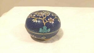 Antique Japanese Blue Enamel Cloisonne Round Trinket Box Cherry Blossom Flowers - Picture 1 of 7
