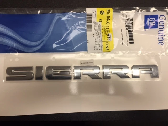 OEM GM 07-13 GMC Sierra Right Left Door Tailgate Emblem Badge Nameplate 15129653 - Image 1 of 1