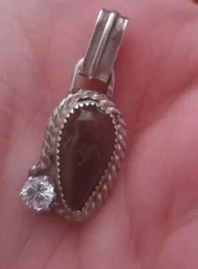 Vintage Sterling Silver Pendant - Unsigned Cz Or Glass Diamond Tear Drop J1 - Picture 1 of 5