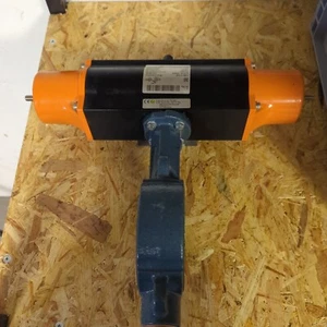 Ebro Armaturen Schwenkantrieb EB 6.1 SYS60 / Absperrklappe Z011-A DN 80 - Bild 1 von 4