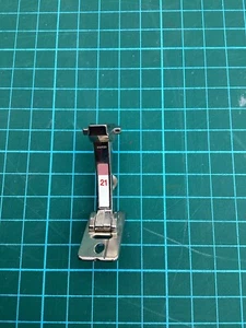 Bernina Presser foot No.21 Braiding foot - Picture 1 of 5