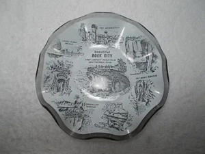 Vintage Beautiful Rock City Various Sites Souvenir Ruffled Glass Bowl Dish - Picture 1 of 4
