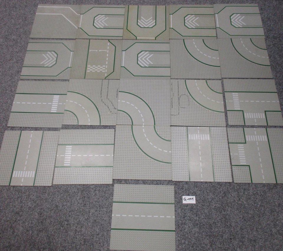 LEGO® - 2,1 kg - Auction - Baseplates - G-111 - 21 graue Straßenplatten 1980er, - Bild 1 von 1
