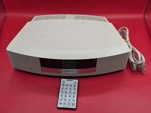 Bose Wave Radio II AWR1B1 AM/FM Radio White With Remote Tested - see Video - Picture 1 of 12
