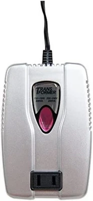 Kashimura Overseas Transformer 220 - 240V to 100V 200W, 110 - 130V to 100V 300VA - Image 1 of 4