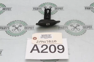 06-11 MERCEDES-BENZ W219 CLS550 EMERGENCY PARKING BRAKE RELEASE HANDLE LEVER OEM - Imagen 1 de 12