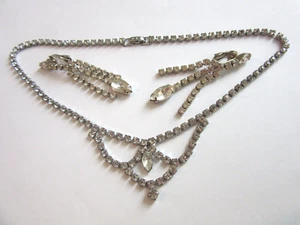 Vintage silver tone white rhinestone necklace and clip earrings set - Picture 1 of 5