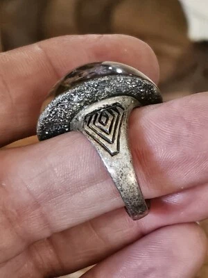 Anillo Bohemio Hippie Discoteca Vintage Años 80 Resina Transparente Lucita Plata Brillo Talla 6 Foto 1 de 4