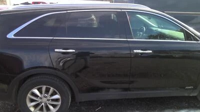 2017 Kia Sorento RH Passenger Side Rear Door, Ebony Black Foto 1 de 4