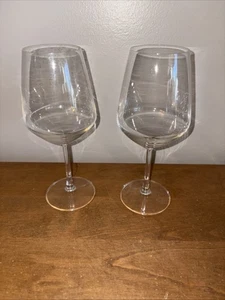 RCR Cristalleria Aria Wine Set (2 Glasses)  9” Tall - Picture 1 of 1