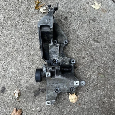 2011-2014 VW Audi  2.0L TDI Alternator Injector Pump Mount Bracket OEM - Image 1 of 4