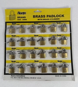 (24) Nuevo Mini Brass Padlocks w/ 3 Keys, 20MM, Travel Luggage Locker Cabinet - Picture 1 of 4