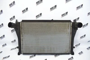 Original VW GOLF Plus 5M 5M1 2.0 Tdi Intercooler 5Q0145803J - Imagen 1 de 3