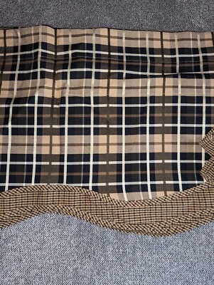 Waverly HOLBROOK Cenefa Cuadros Negro Bronceado Crema Doble Capas Festoneada 76x16 Foto 1 de 4