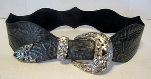 Leather Rock Belt Textured soft Leather Large Buckle Boho Wide EUC Size S 32 - Picture 1 of 5