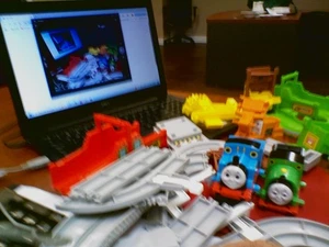 Tomy Thomas & Friends Big Loader SOLD AS PARTS SEE PICS - Picture 1 of 6