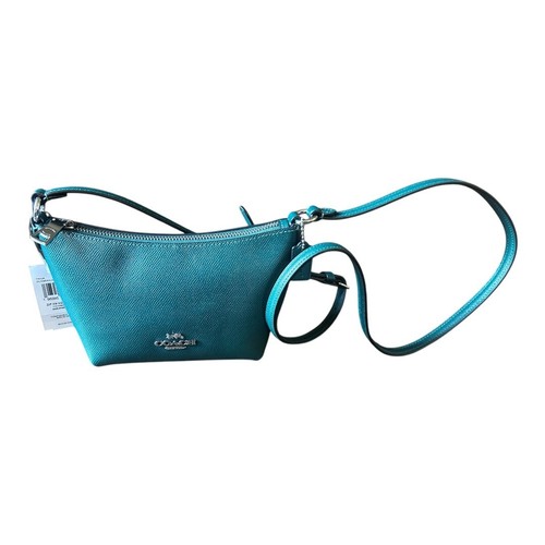 Borsa a tracolla Coach con zip. Pelle argento e verde smeraldo. Nuova con etichetta. Prezzo consigliato $250.Cw336