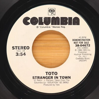 TOTO - STRANGER IN TOWN - ROCK POP 45 PROMO COLUMBIA - Image 1 of 2