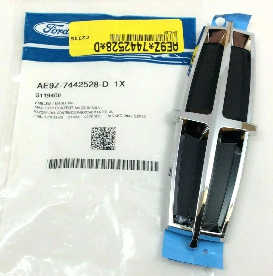 2010-2019 Lincoln MKT rear luggage compartment chrome black Star Logo Emblem OEM - Image 1 of 4