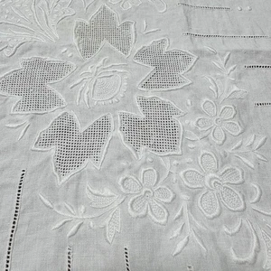 Vintage Antique Linen Tablecloth Hand Embroidered Bobbin Lace Faggoting 72x87 - Picture 1 of 11