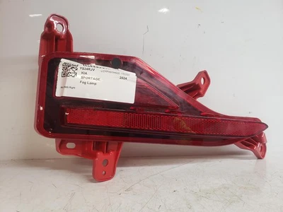 KIA SPORTAGE MK5 2024 RIGHT FOG LAMP 5 DOOR ESTATE 92202R2100  - Image 1 of 4