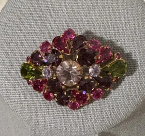 Spilla spilla cupola vintage austriaca cristallo strass multistrato/colore/forme - Foto 1 di 12