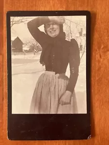 Photo Of Woman Outside in The Winter Snow Cabinet Card c1880s Victorian New York - Picture 1 of 3