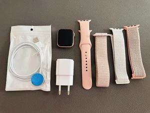 Apple Watch Series 4 44mm Aluminium Rose Gold GPS & Cellular - Bild 1 von 11