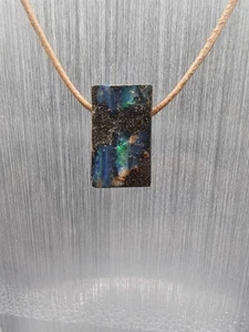 Boulder Opal,Edelstein Anhänger 27x16x8mm,6,8Gramm. - Bild 1 von 1