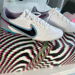 Nike Tiempo Legend 9 Elite FG Größe 6 UK, 39 EUR Fußballschuhe "Blast Pack" - Bild 1 von 5