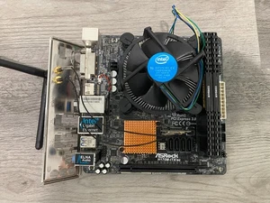 CPU Intel, AsRock MB, RAM CORSAIR LPX, lot ordinateur refroidisseur, fonctionnel, testé - Photo 1/8