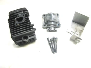 Homelite Chainsaw 3314 Cylinder Crankcase Assembly part 640819015, 309891002 - Picture 1 of 4