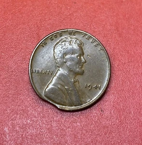 1941-P Lincoln Wheat Cent EXTRA FINE XF Coin MINT ERROR Clipped Planchet NICE - Picture 1 of 3