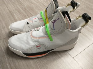 air jordan 33 vast grey on feet